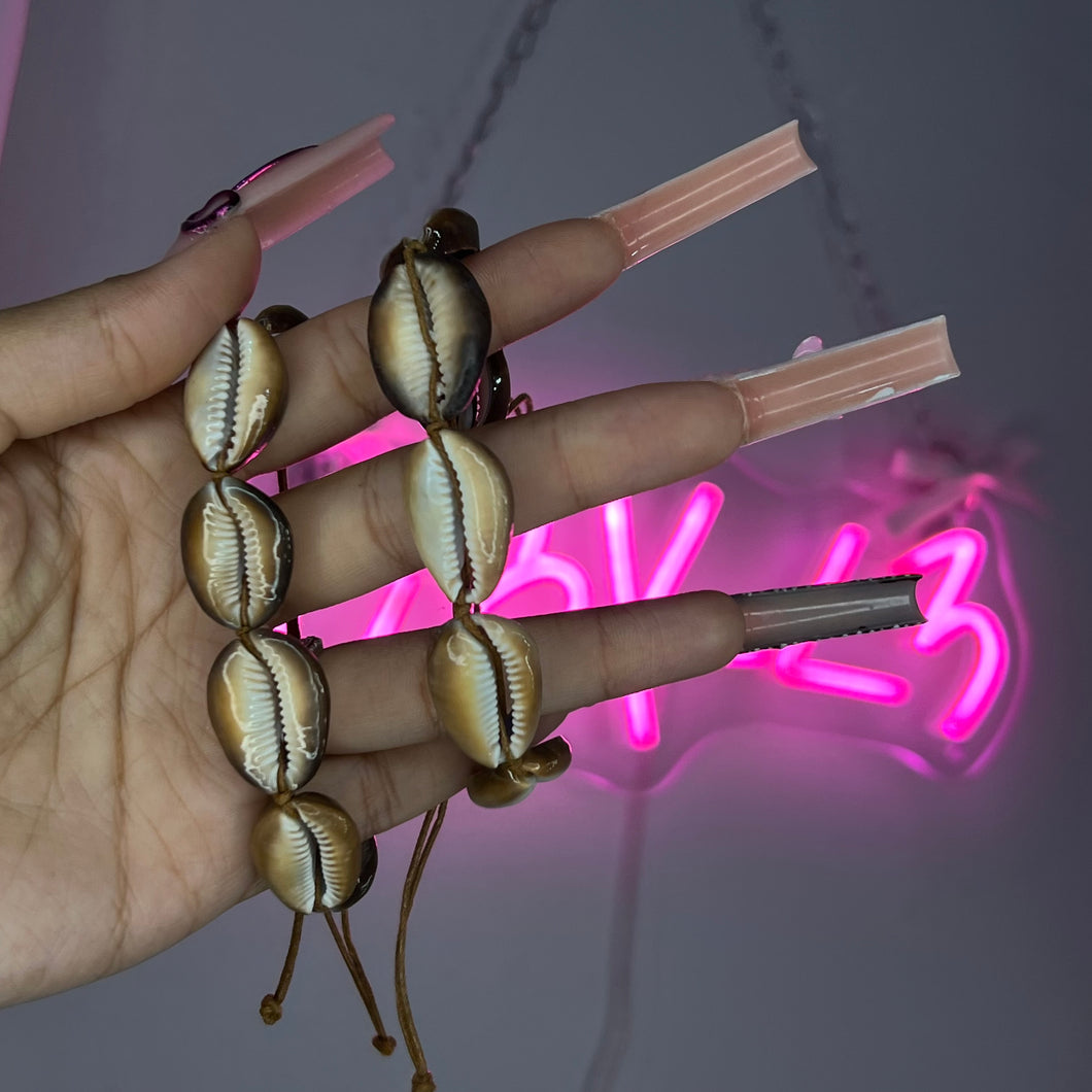 Brown XL Seashell Adjustable String Bracelet
