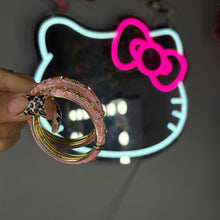 Load image into Gallery viewer, Little Girls Pink &amp; Gold Etheral Beauté Patterned Bangle
