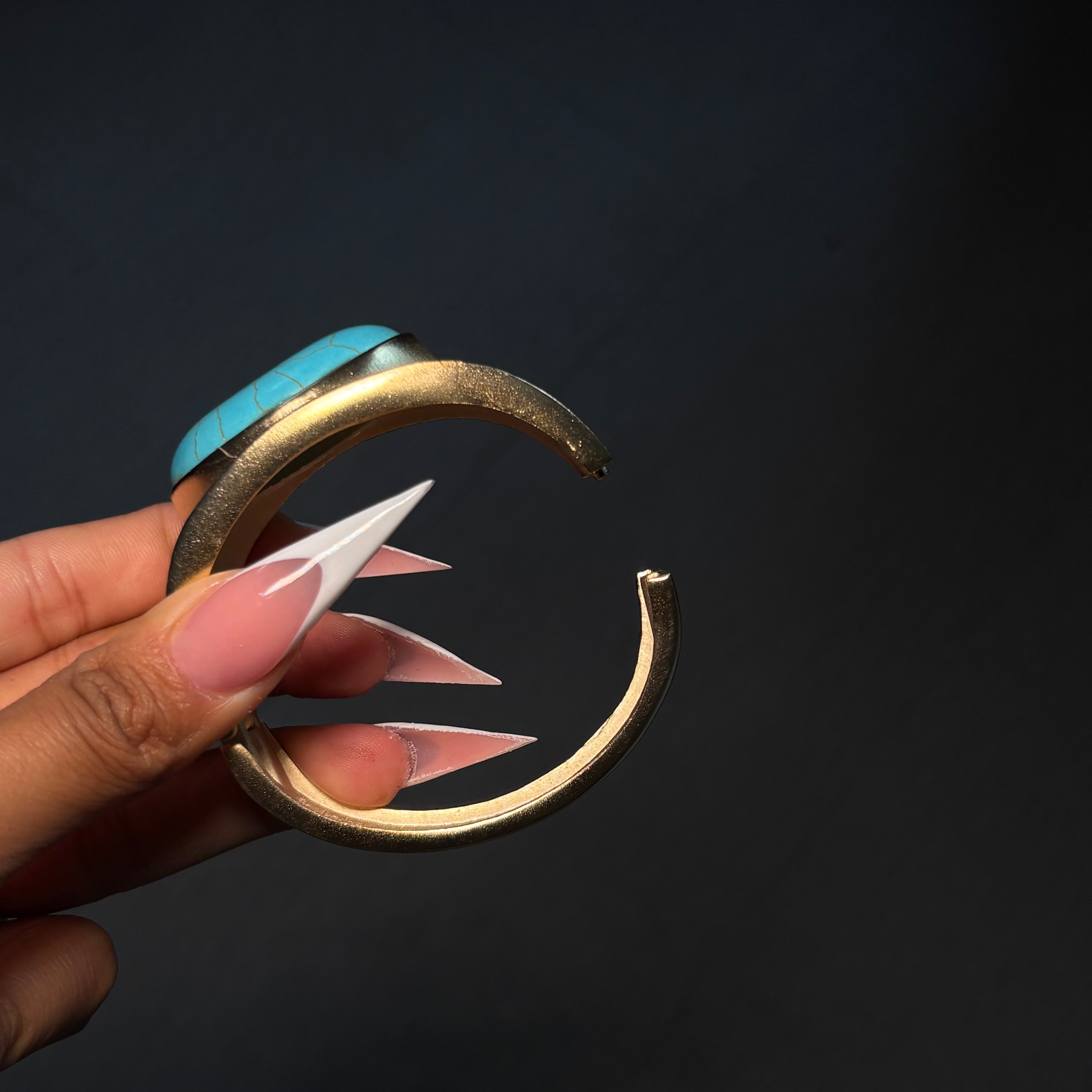 Gold Cielo Chunky Bangle