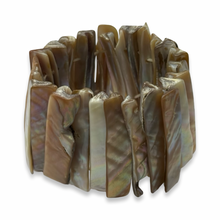 Load image into Gallery viewer, XL Chunky Seashell Bracelet

