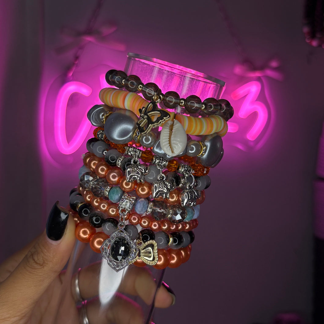 Spooked 🖤🎃 10PC Meg Stack (Beaded Bracelet Set)