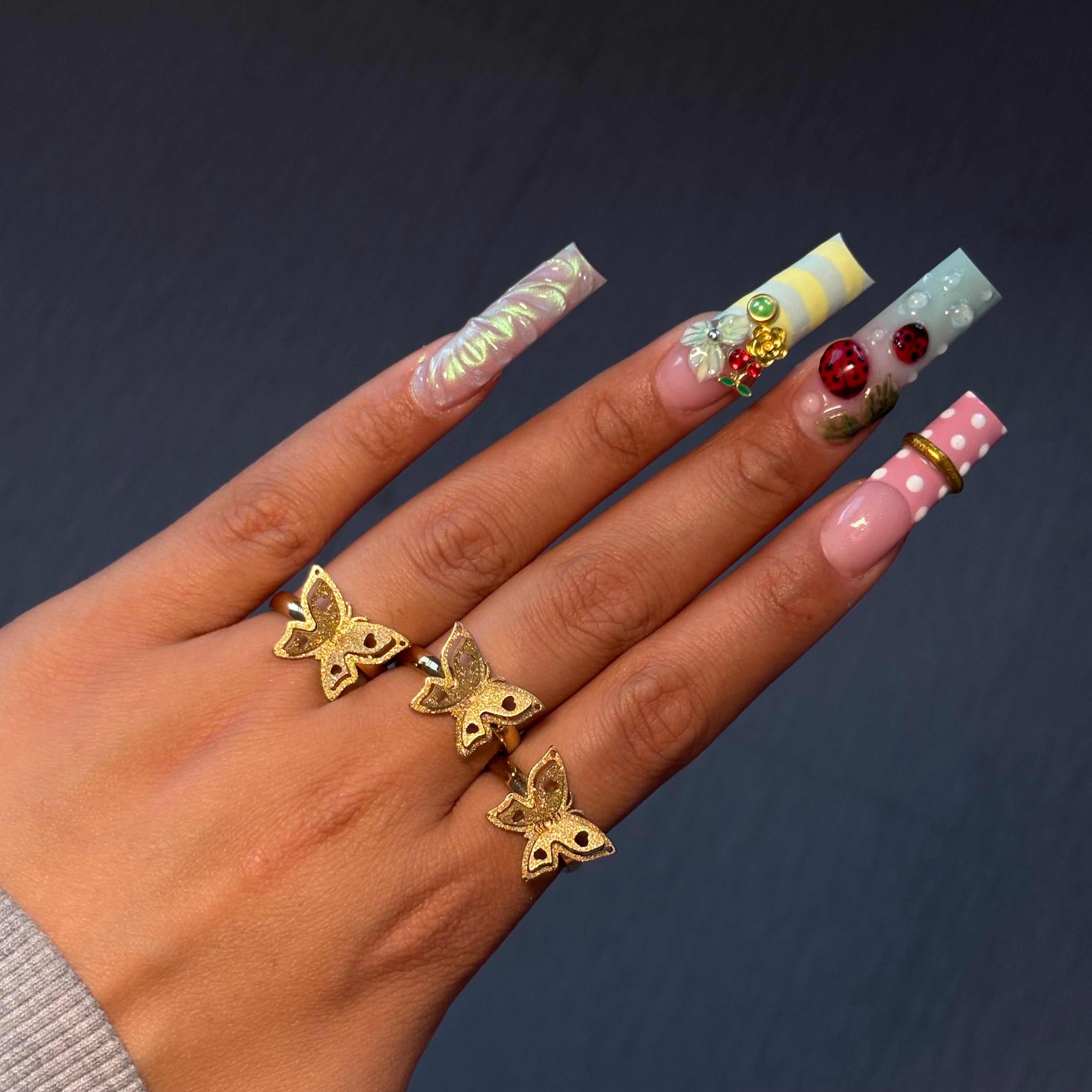 Gold Love Mariposa Ring SZ 7