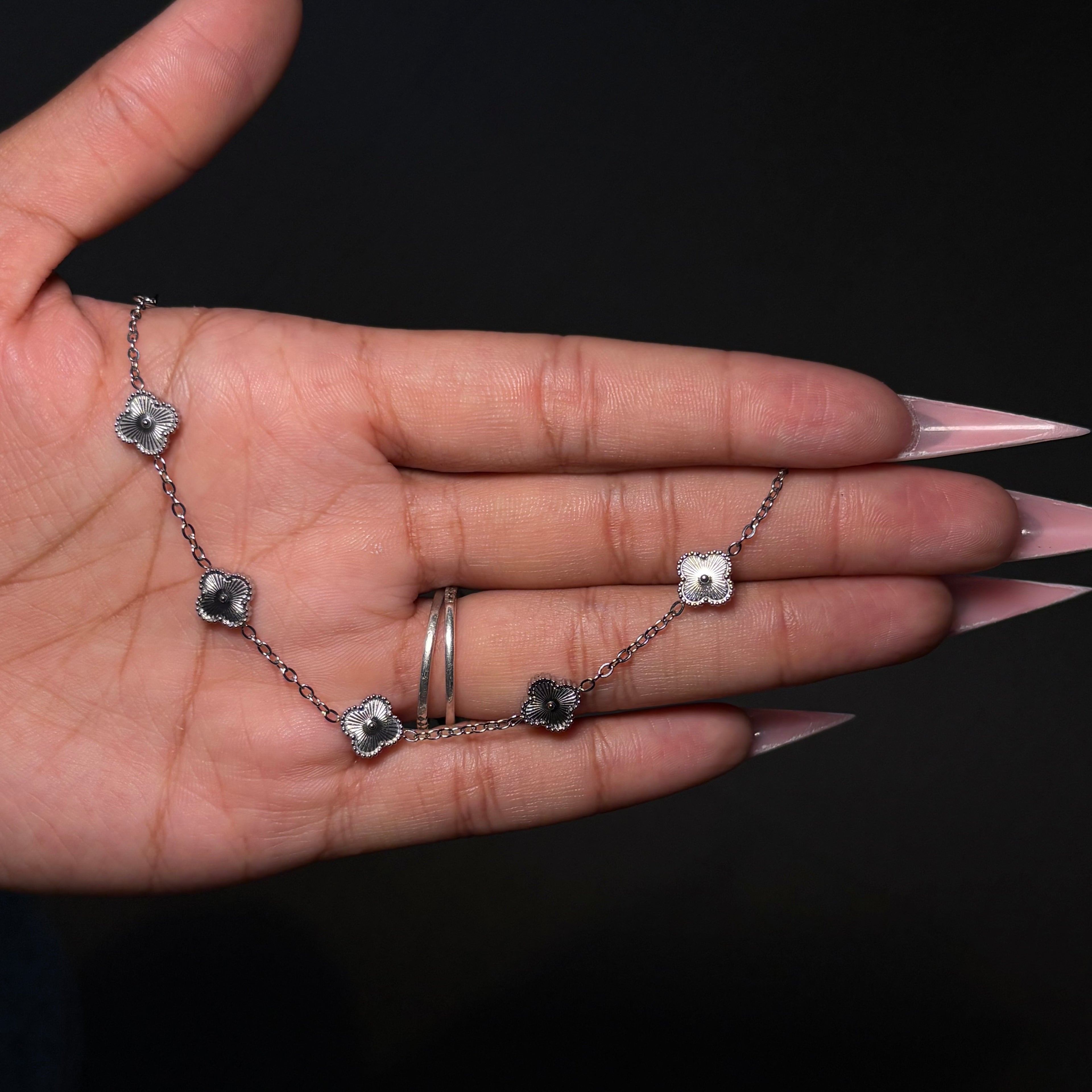 Silver Mini Lucky Gal Klover Bracelet