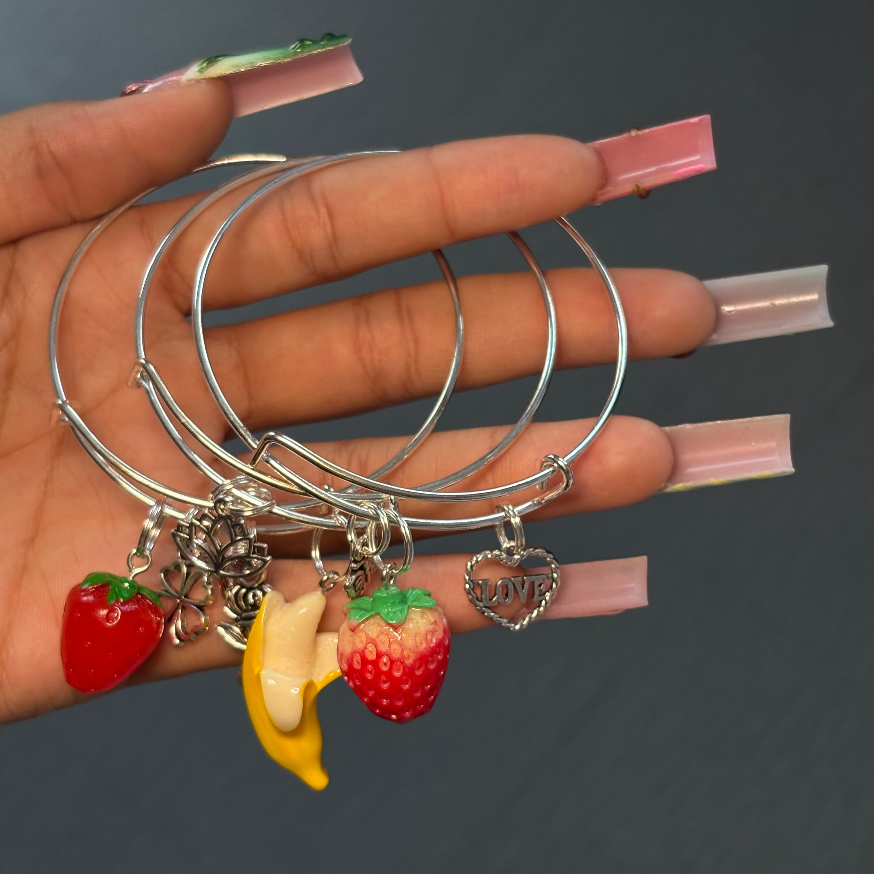 Strawberry Banana 🍌 🍓3PC Bangle Stack