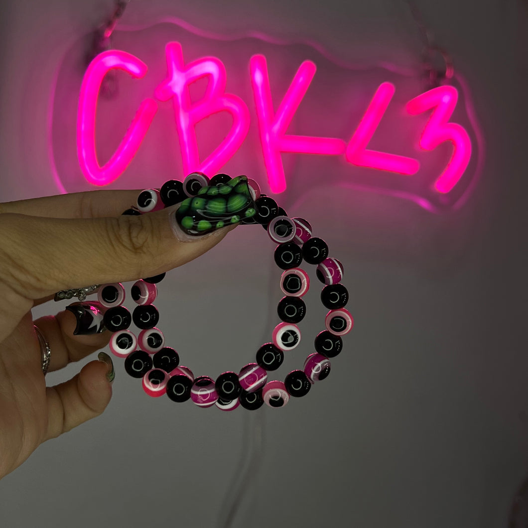 Black & Hot Pink Basic Evil Eye Beaded Bracelet