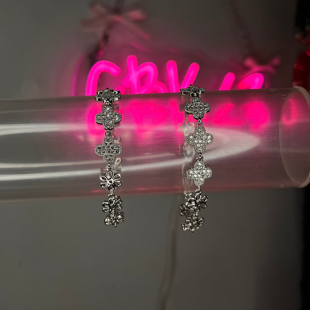 Silver Flora Klover Tennis Bracelet