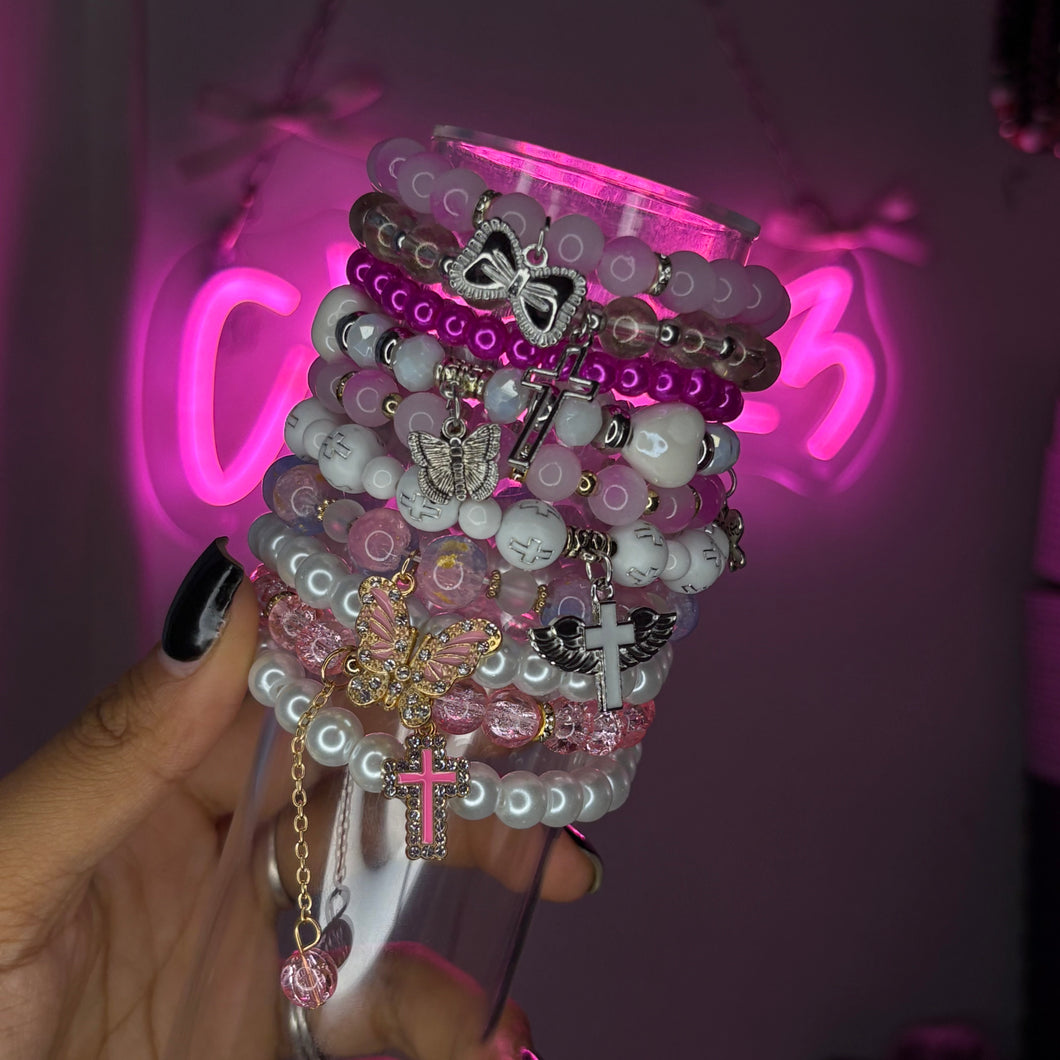 My Melody 🎀🤍 10PC Meg Stack (Beaded Bracelet Set)