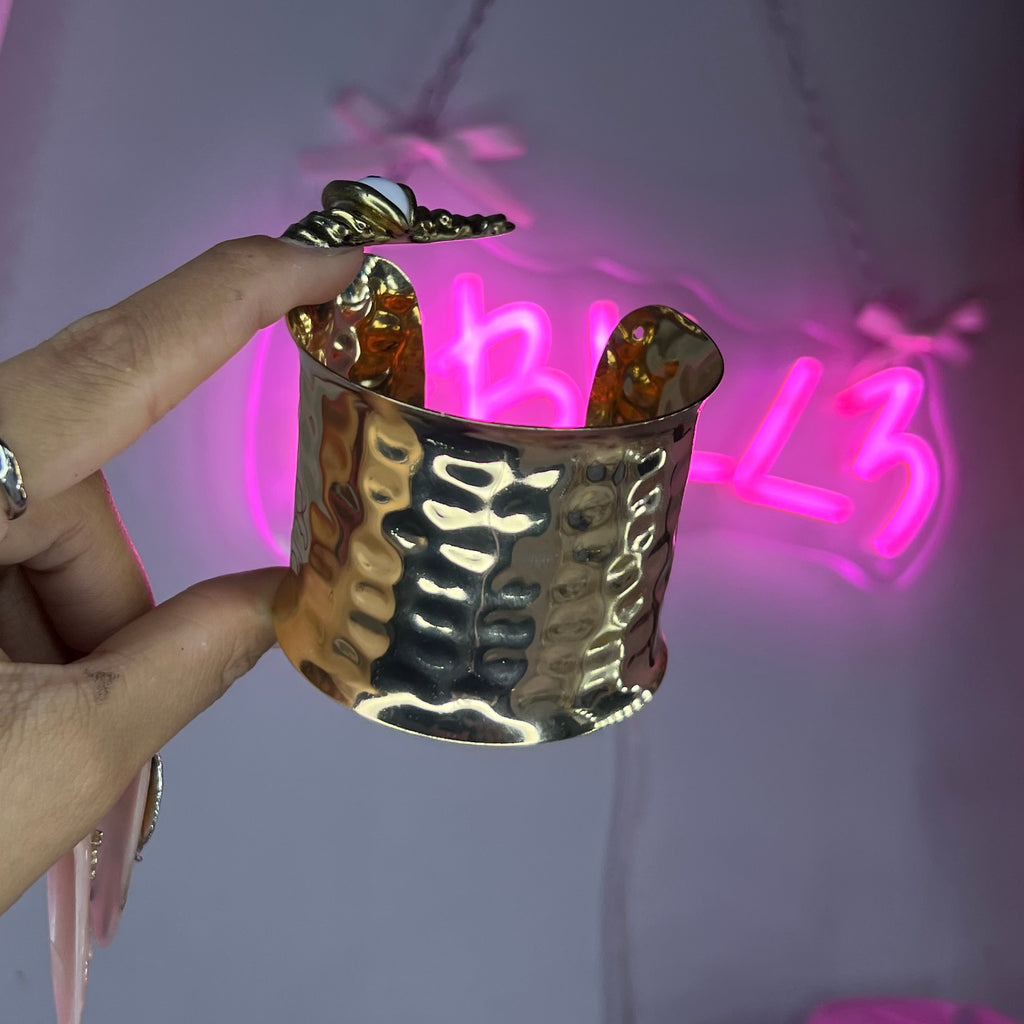 Gold Chunky Etheral Cuff