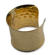 Load image into Gallery viewer, Gold Chunky Etheral Cuff
