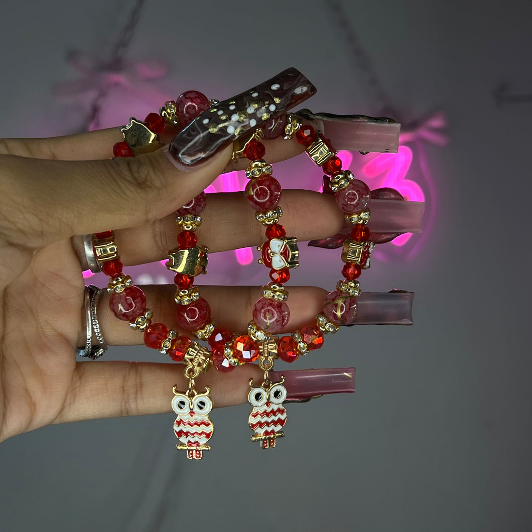 Red Owl Stripe Beaded Bracelet