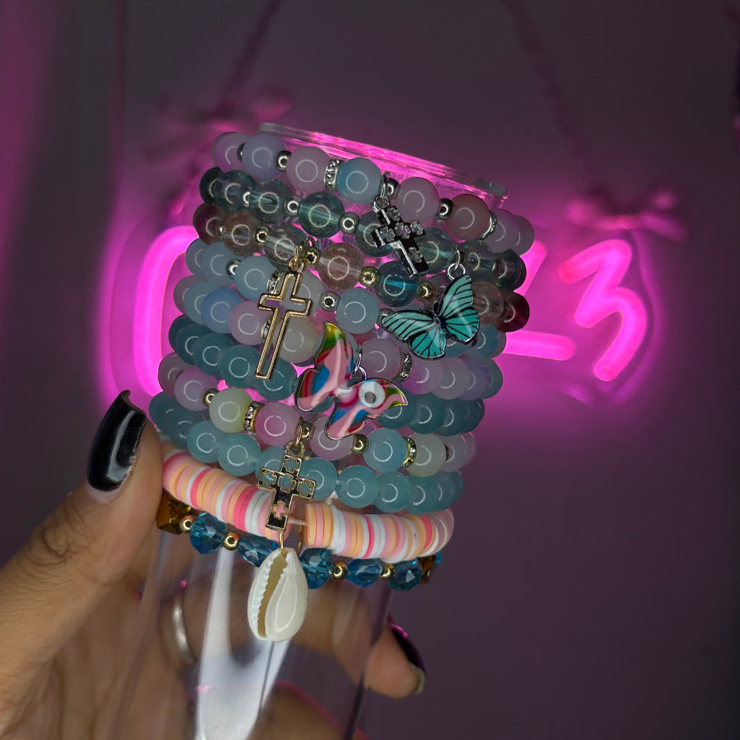 Beachy Babe 🐚🩵 10PC Meg Stack (Beaded Bracelet Set)