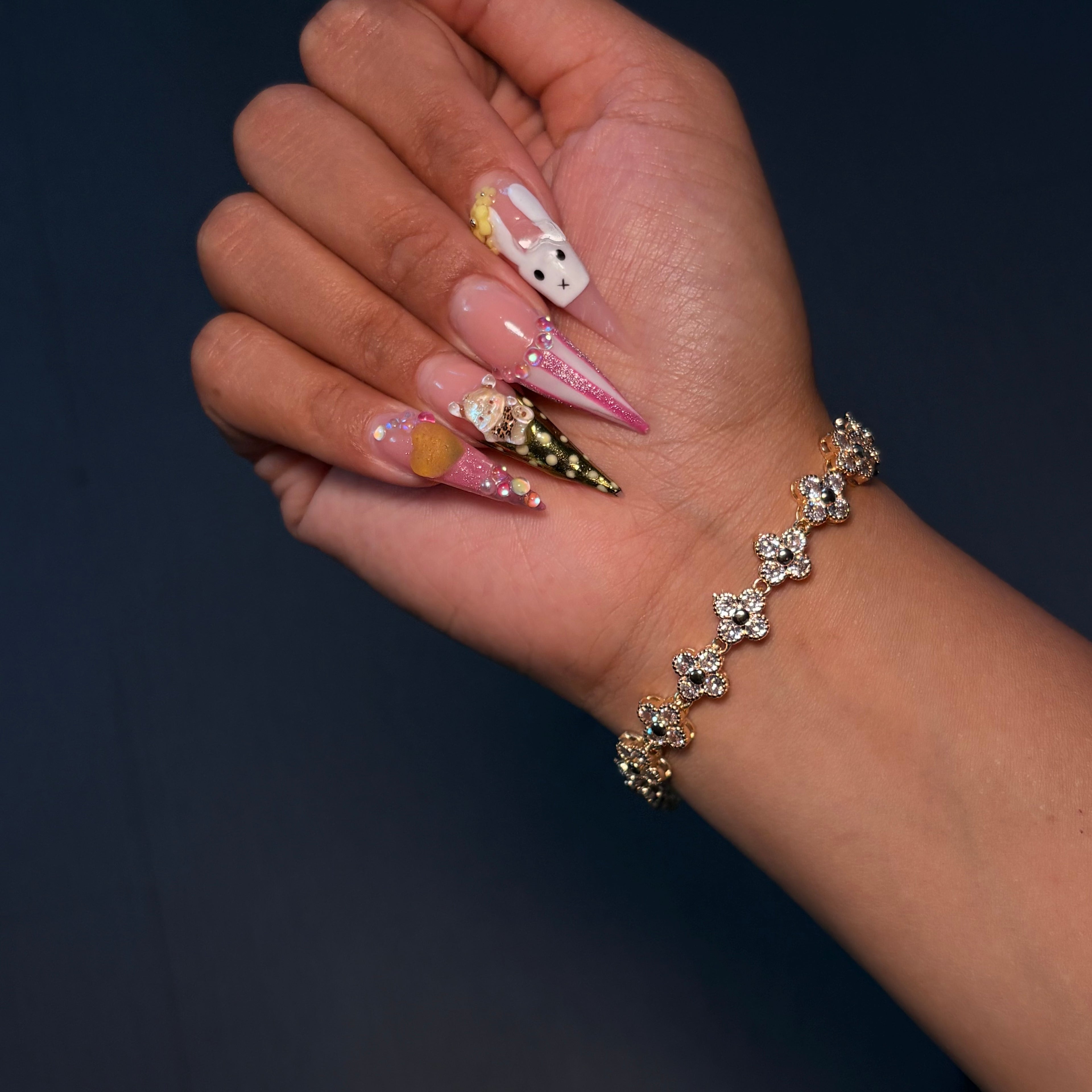 Gold Diamond Klover Tennis Bracelet