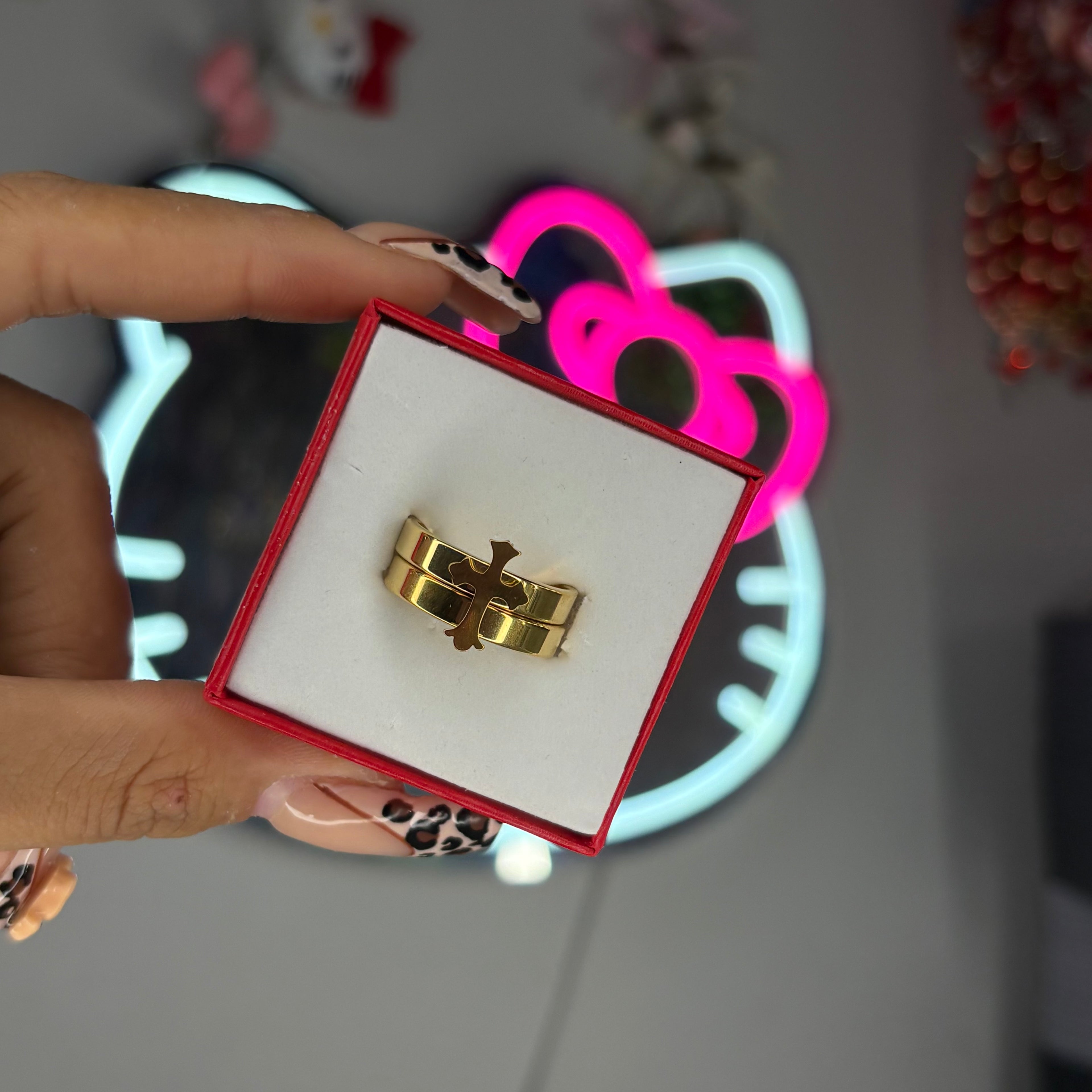 Size 7 Gold Chrome Cross 2pc Ring Set
