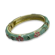 Load image into Gallery viewer, Little Girls Mint Green &amp; Gold Etheral Beauté Patterned Bangle
