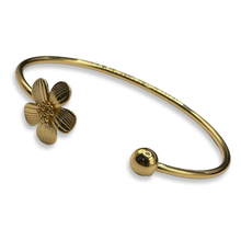Load image into Gallery viewer, Gold Flower Babe Cuff
